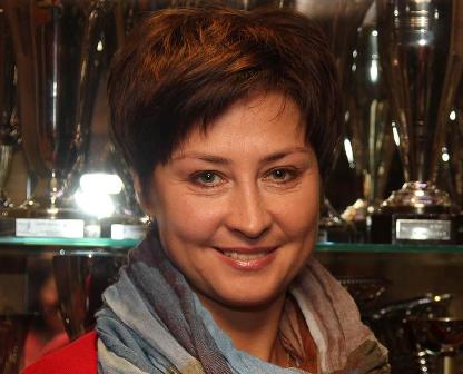 Qılıncoynatmanın əfsanələri - Niyə azərbaycanlı ər Rusiyanı və onun rus xanımı Azərbaycanı təmsil edib? - FOTOLAR