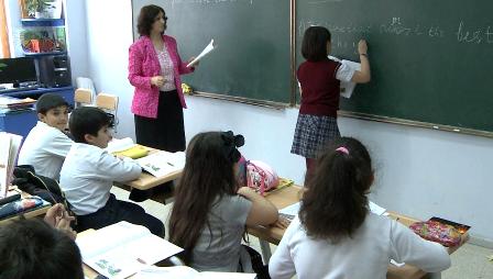Bakıda müəllimlər maaşların artımını ala bilmirlər 