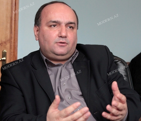 “Aydın yol”dan gedən Fəxri Uğurlu yeni iş təklifi almayıb