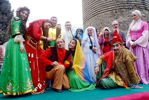 Folklorşünas alim: “Bahar qızı Novruzun simvolu ola bilməz, onu bizə Sovet hökuməti sırıyıb” - MÜSAHİBƏ