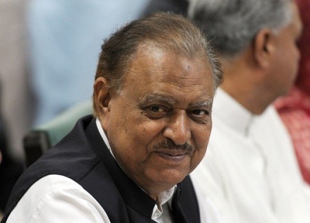 Pakistan prezidenti Azərbaycandadır 