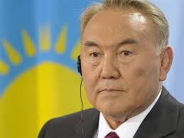 Nazarbayev namizəd oldu, qazax dilindən imtahan verdi