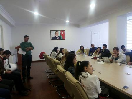 Elşad Eyvazlı "Gənc Əkinçi"lərə mühazirə dedi - FOTO