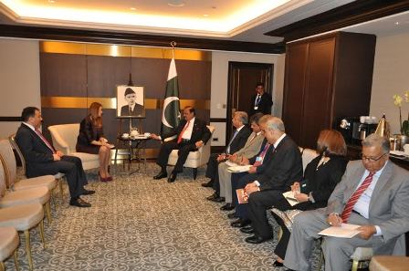 Deputat Pakistanın  prezidenti ilə görüşüb - FOTO 