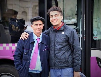 Əlili avtobusa mindirmədiyinə görə işdən qovulan sürücünü yenidən işə qaytardılar - FOTOLAR