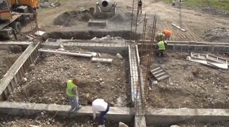 Ermənilər Xocalıda uşaq bağçası tikir - VİDEO