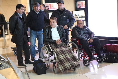 28 nəfər əlil Azərbaycandan xaricə yola salındı
