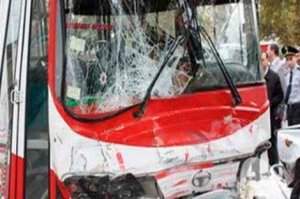 Bakıda 3 avtobus toqquşdu: ölən və xeyli yaralı var