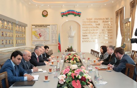 Əli Həsənov: “Bu gün Ermənistan 4 yerdən idarə olunur” 