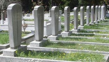 Azərbaycanda qəbiristanlıq rüşvəti, varlı-kasıb məzarı aradan qalxacaq - Səyyad Aran: “Eyni başdaşıları olacaq” 