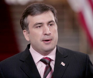 Saakaşvili: “Oliqarxlar dövlətin düşmənləridir” 