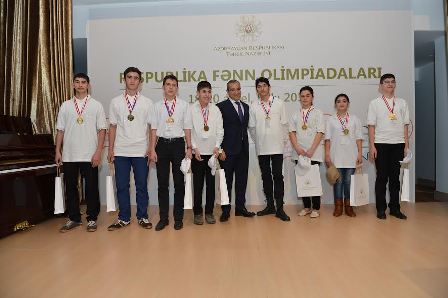 Respublika fənn olimpiadaları finalçılarının mükafatlandırılması – FOTOLAR 