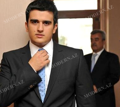 “Atamın aktiv siyasətə qayıtmağını istəmirəm” - Etibar Məmmədovun oğlu
