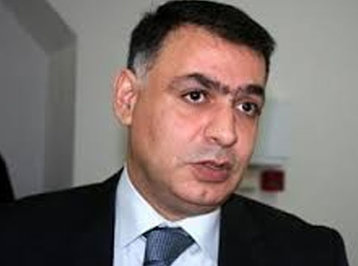Mətbuat katibliyindən gedən Anar Qədirli: “Həmkarlarımdan dəstək gözləyirəm”