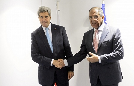 Kerri ilə Lavrov arasında görüş başladı 