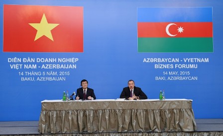  Azərbaycan-Vyetnam biznes-forumunda dövlət başçılarının ÇIXIŞLARI