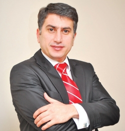 Psixoloq Elnur Rüstəmov: “Bizdə adamlar kriminal xəbərlərə baxanda rahatlıq tapırlar” - MÜSAHİBƏ