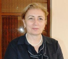 YAP-ın Nəsimi təşkilatı valideyn himayəsindən məhrum uşaqları sevindirəcək