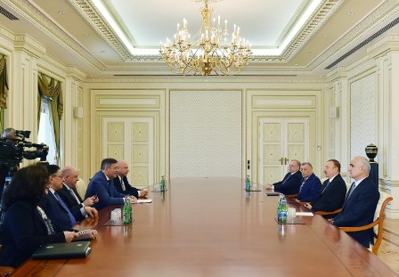 İlham Əliyev Polşanın baş nazirinin müavinini qəbul edib 