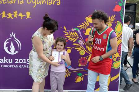 Bakı sakinləri basketbol və boks oynadılar - FOTOLAR