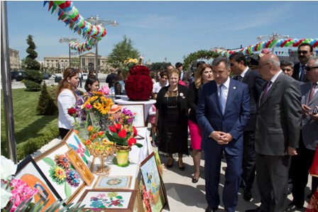 Hacıbala Abutalıbov Nərimanov rayonunu birinci yerə layiq gördü