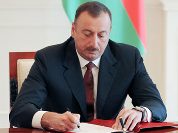 Prezident səhiyyə işçilərinə medal və fəxri adlar verdi - SİYAHI