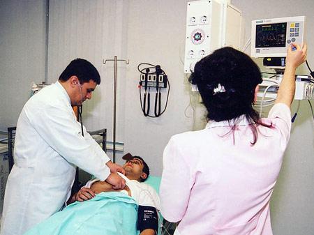 Azərbaycanda xəstələrin həkimlərimizə inanmamalarının SƏBƏBLƏRİ