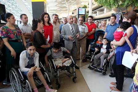 25 əlil uşaq Türkiyəyə müalicəyə göndərildi - FOTO