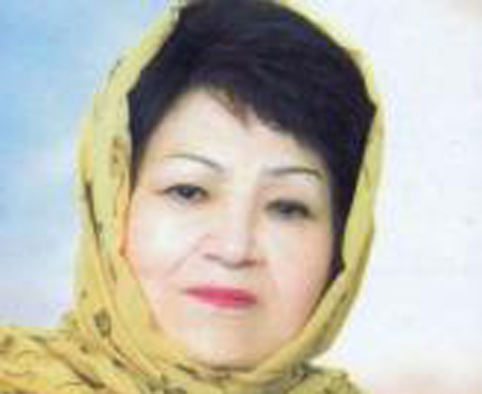 Zeynəb Xanlarovaya, Flora Kərimovaya mahnı sözləri yazan şairə ölüb