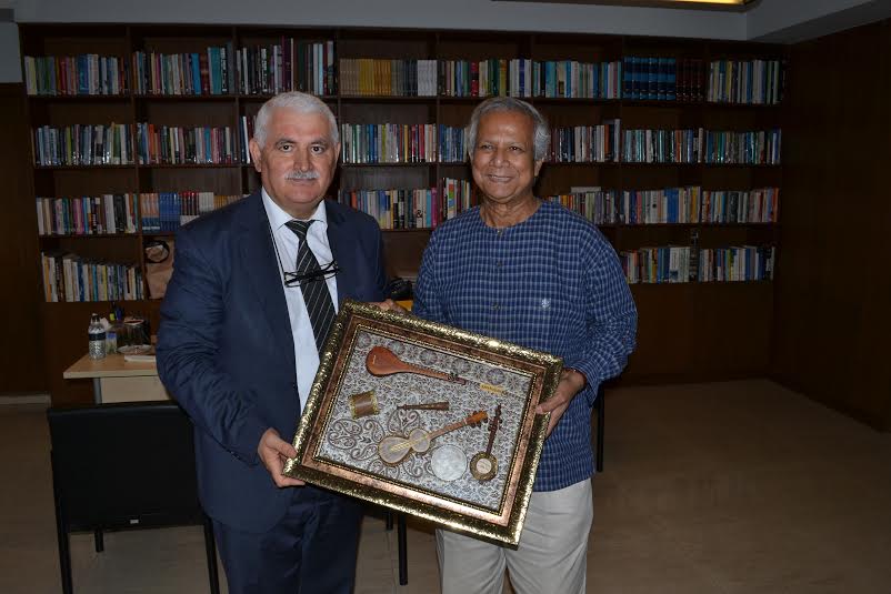 Nobel Sülh Mükafatı laureatından Umud Mirzəyevə təşəkkür - FOTO