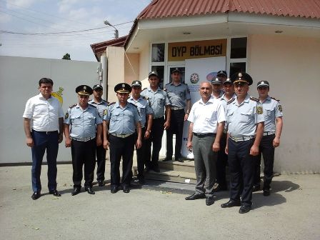 Yol polislərinin sualları cavablandırıldı – FOTOLAR