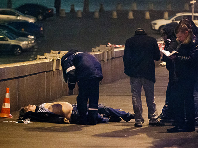 “Nemtsov öldürülən gecə əsas təqsirkar kompüterdə oynayıb” - Vəkil