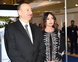 I Avropa Oyunlarının könüllülərinə təşəkkürnamələr verildi