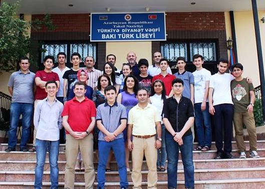 Bakı Türk Liseyindən rekord NƏTİCƏ - bir sinifdən 3 məzun 700 bal topladı - FOTO