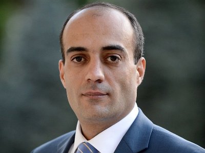 Sərkisyanın mətbuat katibi istefa verdi - FOTO