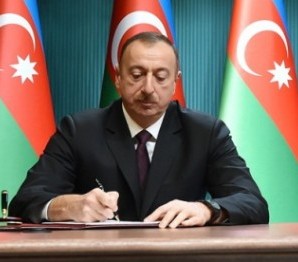 Bir qrup jurnalist Prezidentin fəxri diplomuna layiq görülüb - SİYAHI