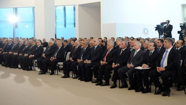 Nazirlik dövlət orqanlarındakı yoxlamaların nəticələrini AÇIQLADI - 428 məmur cərimələndi