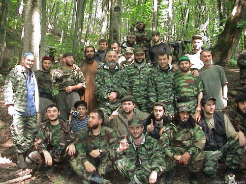 “Çeçenlər Putindən qisas almaq üçün Suriyaya gedir, İŞİD-ə qoşulurlar”