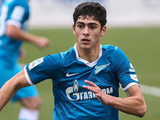 Millimizdən imtina edən azərbaycanlı futbolçu Avropada bombardir oldu