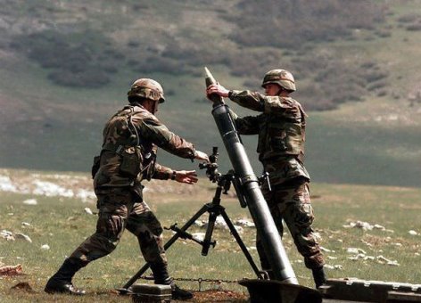 Ermənilər minaatanlardan və  iriçaplı pulemyotlardan atəş açır