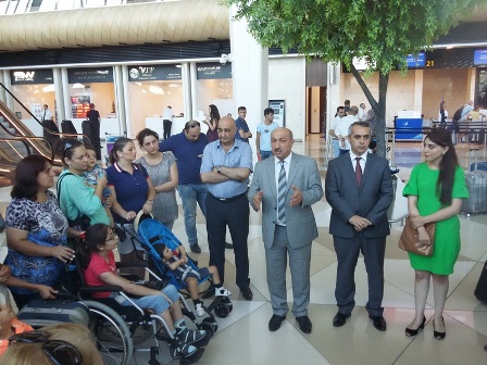 20 azərbaycanlı uşaq Türkiyəyə müalicəyə göndərildi