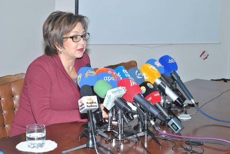 Məleykə Abbaszadə abituriyentlər üçün videokonfrans keçirib