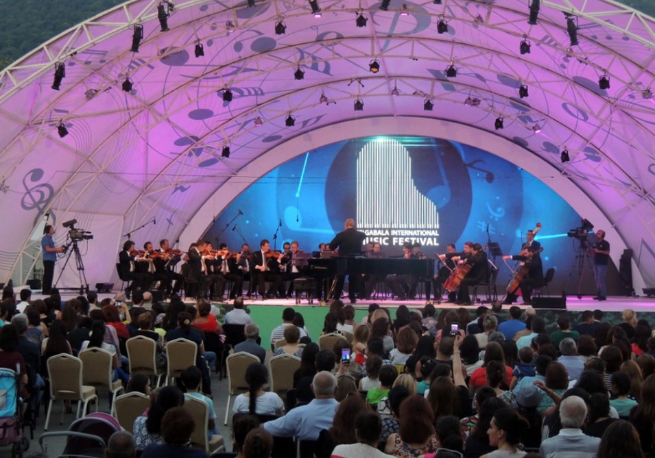 Qəbələ VII Beynəlxalq Musiqi Festivalı başa çatıb 