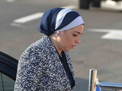 Birinci ledi ilk dəfə camaat qarşısına çıxdı - FOTO
