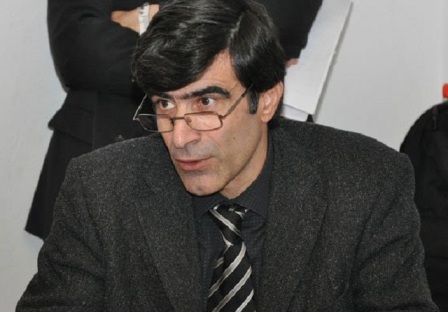 “Özəl sektorda iş rejimini hökumət tənzimləməli deyil” - Hüquqşünas nazirliyin əleyhinə çıxdı