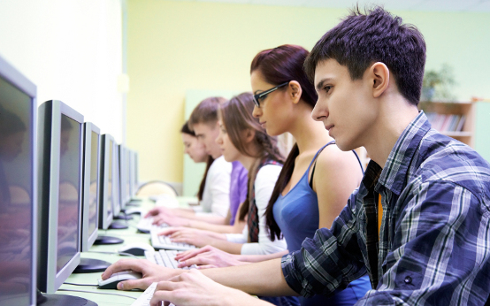 Azərbaycandakı bəzi özəl universitetlər bağlana bilər