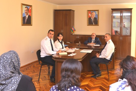 Baş prokuror Tovuzda vətəndaşları qəbul edib