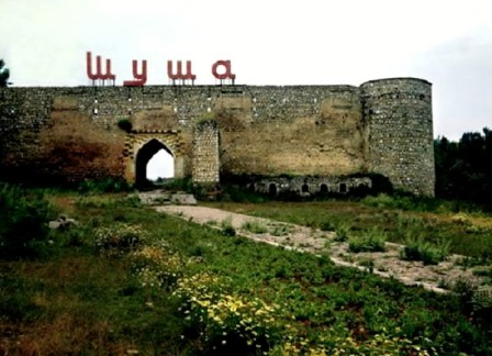 Ermənilər Şuşada texnikum inşa edir