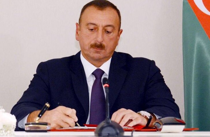 Prezident daha bir generalı işdən çıxartdı