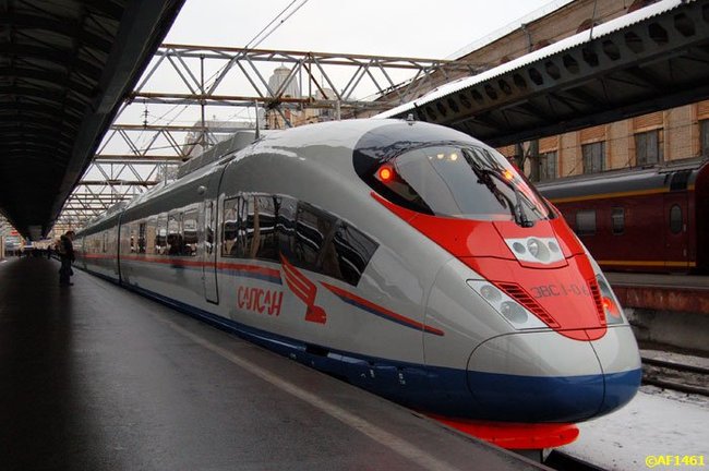  Bakıdan Qarsa bir günlük qatar yolu 